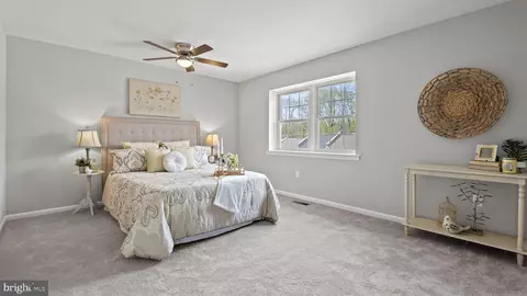 Bedroom - 8021 Sleepy View Ln, Springfield, VA 22153 photo 1 of 3