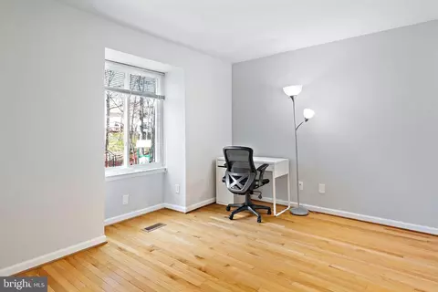 Other - 6041 Forrest Hollow Ln, Springfield, VA 22152 photo 6 of 8