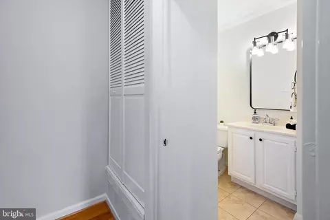 Other - 6041 Forrest Hollow Ln, Springfield, VA 22152 photo 3 of 8