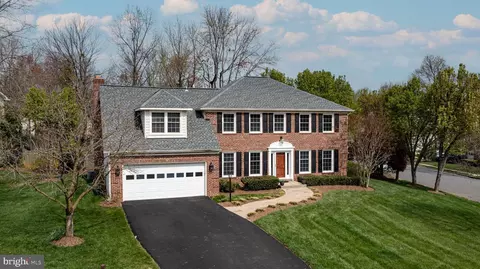 12900 Chalkstone Ct, Fairfax, VA 22030