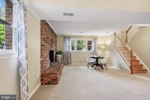 7204 Ashview Dr, Springfield, VA 22153 photo 29