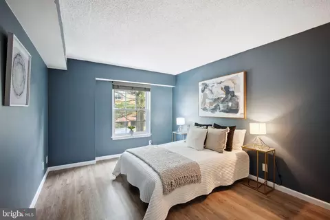 Bedroom - 7661 Provincial Dr #202, Mclean, VA 22102 photo 3 of 4