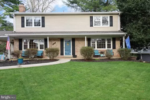 9302 Harness Horse Ct, Springfield, VA 22153