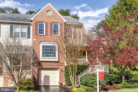 11799 Great Owl Cir, Reston, VA 20194