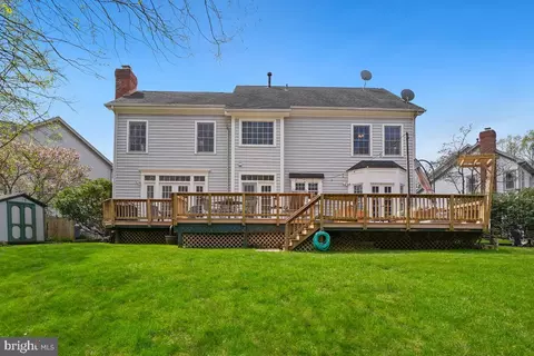 Exterior - 13002 Cockerill Ct, Herndon, VA 20171 photo 5 of 6