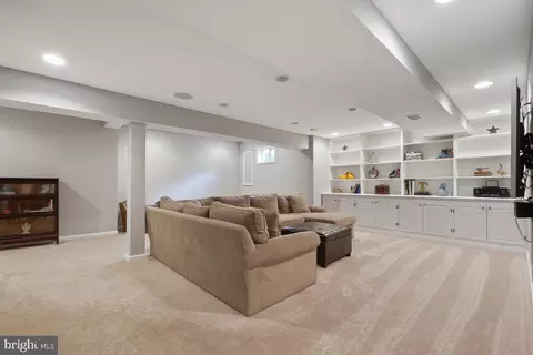 Living - 13002 Cockerill Ct, Herndon, VA 20171 photo 7 of 8