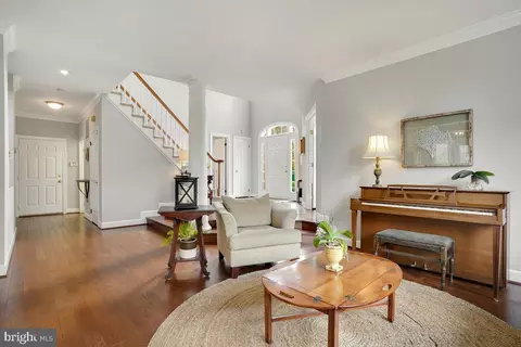 Living - 13002 Cockerill Ct, Herndon, VA 20171 photo 4 of 8