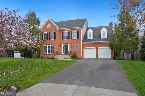 Exterior - 13002 Cockerill Ct, Herndon, VA 20171 photo 2 of 6