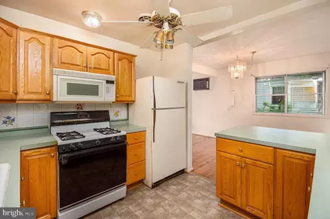 Kitchen - 6718 Bowie Dr, Springfield, VA 22150 photo 3 of 3