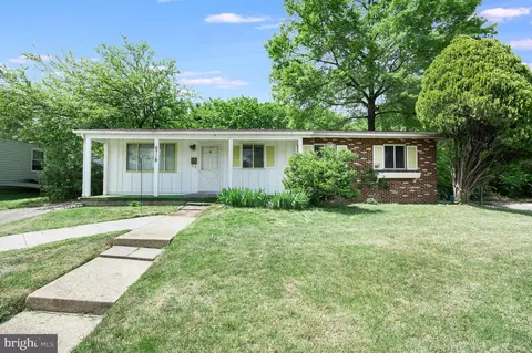 6718 Bowie Dr, Springfield, VA 22150