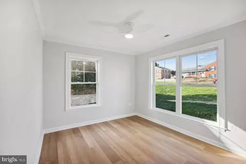 8111 Ainsworth Ave, Springfield, VA 22152 photo 20