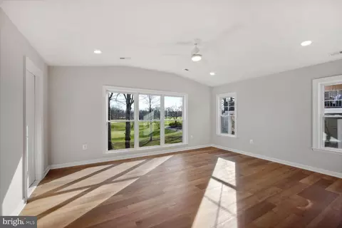 8111 Ainsworth Ave, Springfield, VA 22152 photo 8