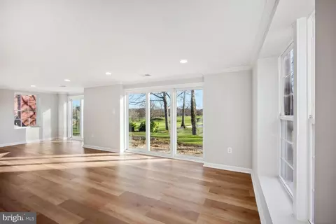 8111 Ainsworth Ave, Springfield, VA 22152 photo 15