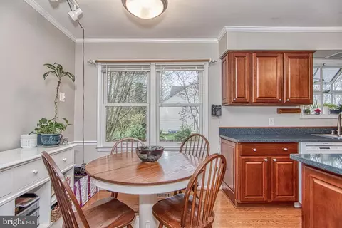 Kitchen - 8331 Kenwood Ave, Springfield, VA 22152 photo 8 of 9