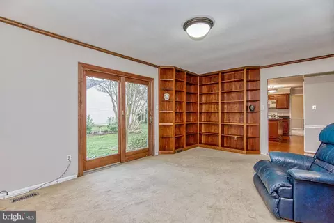 Other - 8331 Kenwood Ave, Springfield, VA 22152 photo 2 of 14
