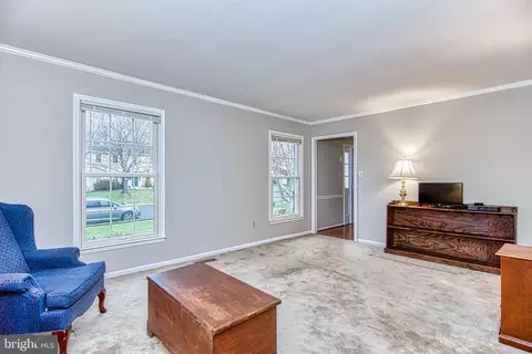Bedroom - 8331 Kenwood Ave, Springfield, VA 22152 photo 2 of 11