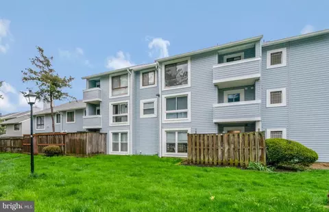 8601 D Sacramento Dr #8601, Alexandria, VA 22309