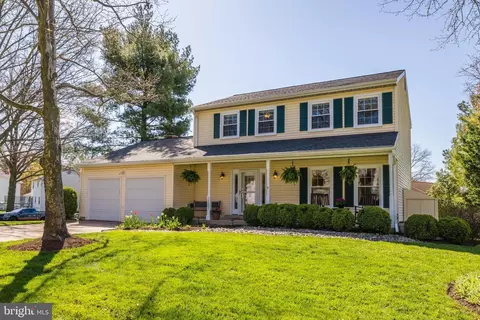 13601 Brass Harness Ct, Herndon, VA 20171