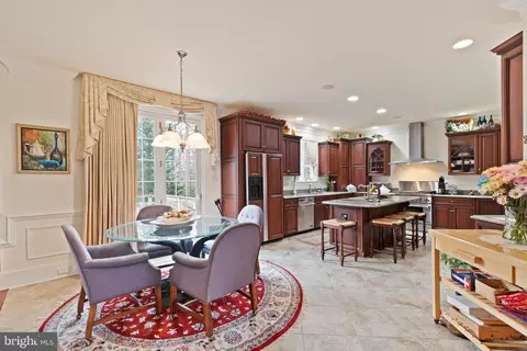 Dining - 6214 Wayles St, Springfield, VA 22150 photo 4 of 9
