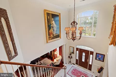 Entry Way - 6214 Wayles St, Springfield, VA 22150 photo 1 of 4