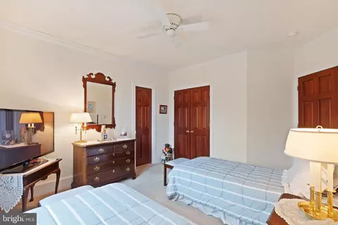 Bedroom - 6214 Wayles St, Springfield, VA 22150 photo 7 of 10