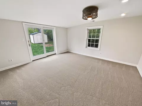 6434 Kalmia St, Springfield, VA 22150 photo 11