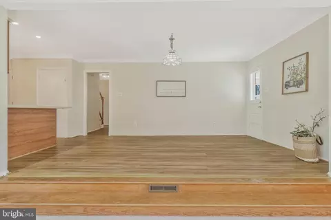 Other - 6132 Roxbury Ave, Springfield, VA 22152 photo 4 of 10