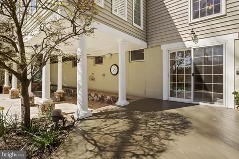Exterior - 7503 Candytuft Ct, Springfield, VA 22153 photo 16 of 20