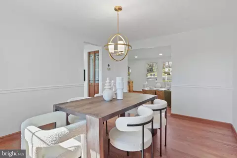 Dining - 7503 Candytuft Ct, Springfield, VA 22153 photo 2 of 6