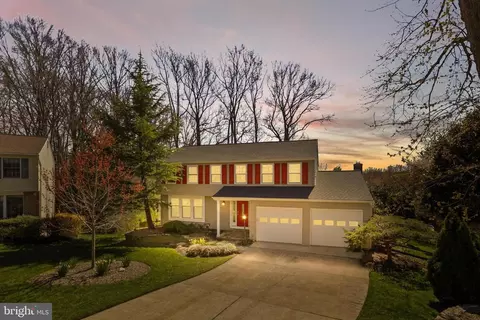 7503 Candytuft Ct, Springfield, VA 22153