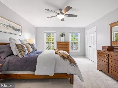 Bedroom - 7700 Hilltopper Ct, Springfield, VA 22153 photo 2 of 9