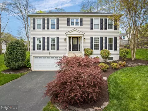 Exterior - 7700 Hilltopper Ct, Springfield, VA 22153 photo 6 of 16