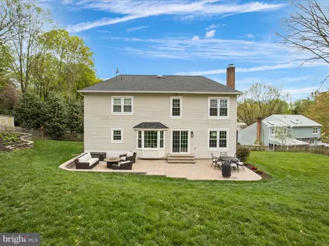 Exterior - 7700 Hilltopper Ct, Springfield, VA 22153 photo 14 of 16