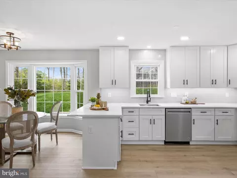 Kitchen - 7700 Hilltopper Ct, Springfield, VA 22153 photo 3 of 6