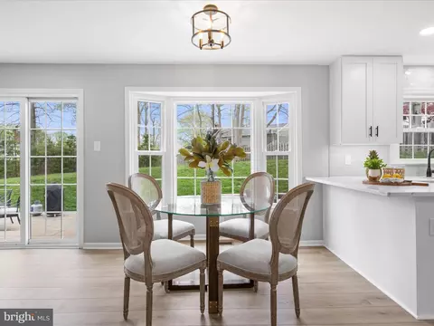 Dining - 7700 Hilltopper Ct, Springfield, VA 22153 photo 5 of 6