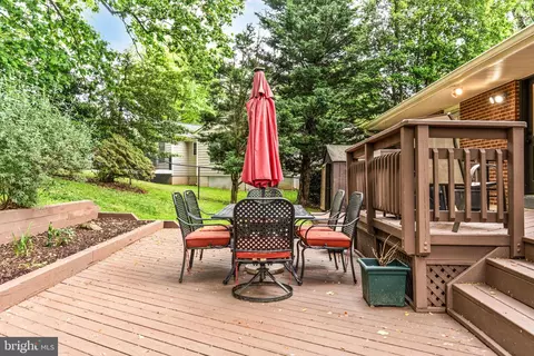 9232 Brian Dr, Vienna, VA 22180 photo 32