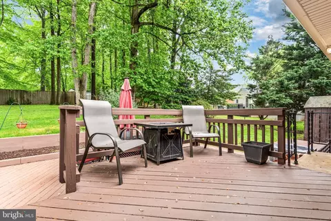 9232 Brian Dr, Vienna, VA 22180 photo 29
