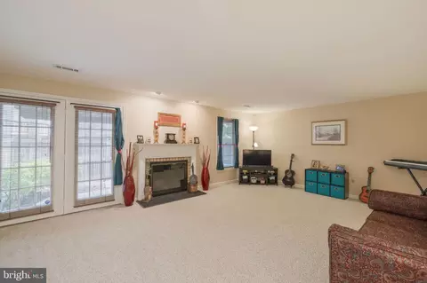 Living - 7204 Tanworth Dr, Springfield, VA 22152 photo 5 of 7