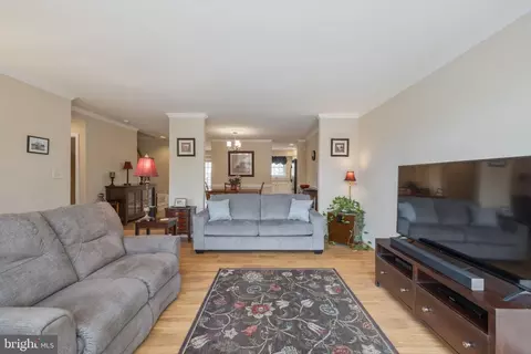 Living - 7204 Tanworth Dr, Springfield, VA 22152 photo 1 of 7