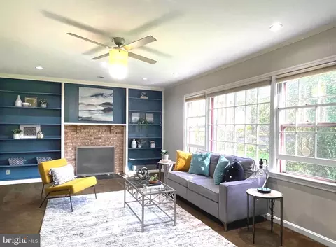 Living - 1460 Highwood Dr, Mclean, VA 22101 photo 6 of 9