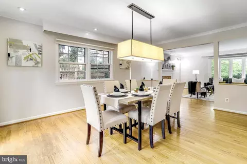 Dining - 1460 Highwood Dr, Mclean, VA 22101 photo 3 of 5