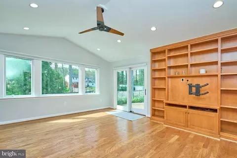 Other - 8709 Victoria Rd, Springfield, VA 22151 photo 4 of 14