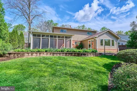 Exterior - 8709 Victoria Rd, Springfield, VA 22151 photo 15 of 15