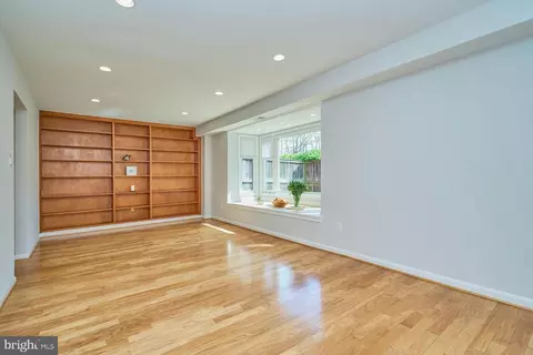 Other - 8709 Victoria Rd, Springfield, VA 22151 photo 8 of 14