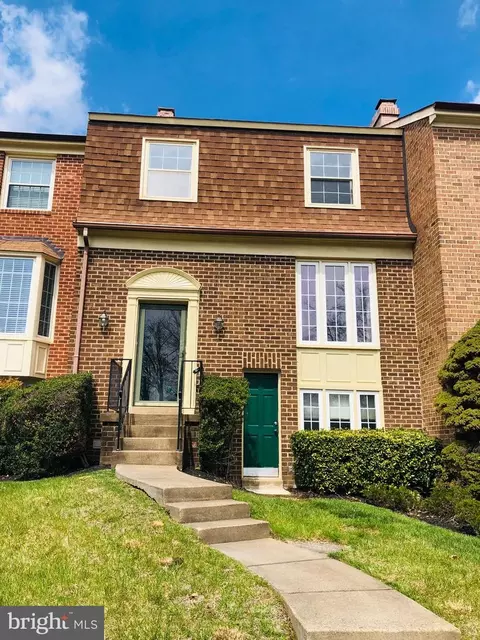 2912 Rensselaer Ct, Vienna, VA 22181