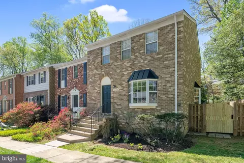11747 Dry River Ct, Reston, VA 20191