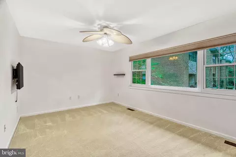 2011 Headlands Cir, Reston, VA 20191 photo 16