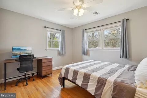 Bedroom - 6440 Melia St, Springfield, VA 22150 photo 3 of 5