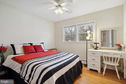 Bedroom - 6440 Melia St, Springfield, VA 22150 photo 5 of 5