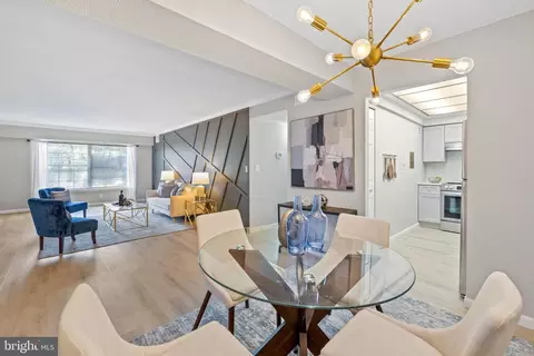 Dining - 7640 Tremayne Pl #201, Mclean, VA 22102 photo 3 of 3
